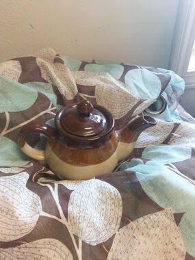 Source Unknown Brown and Cream Ceramic Teapot